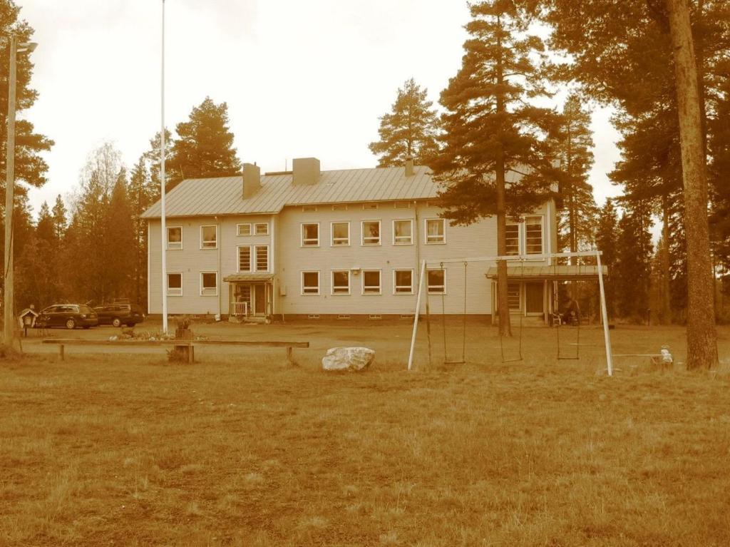 Luonto-Olohuone Hotel Yli-Ii Exterior photo